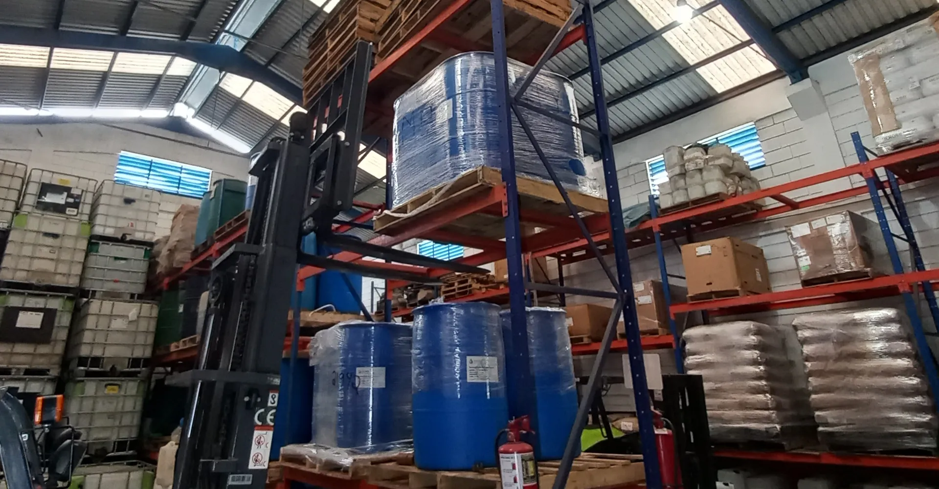 Dicon Silicones, distribuidores